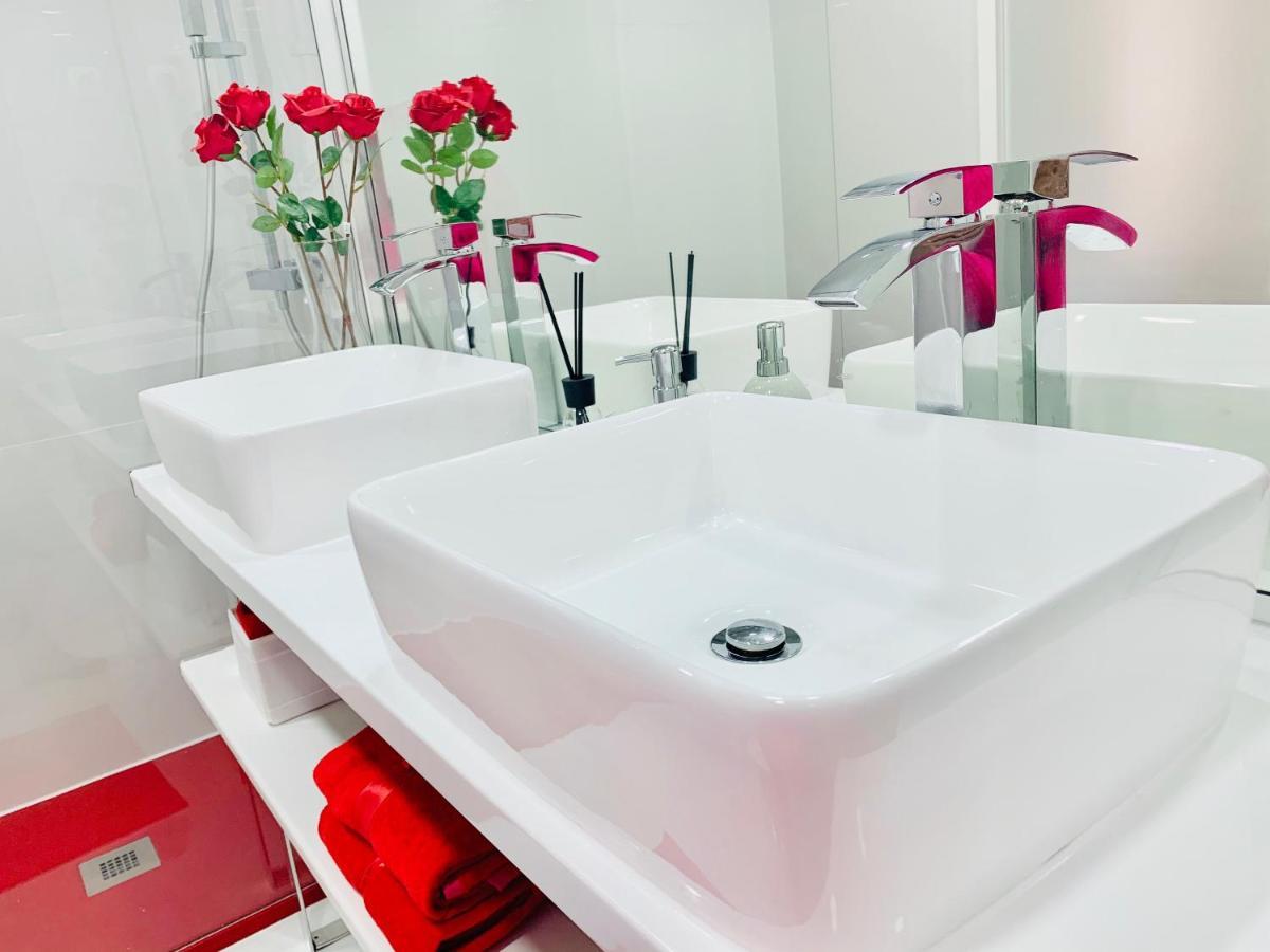 Rooms In Lisbon 3 Min From Metro Bela Vista Buitenkant foto
